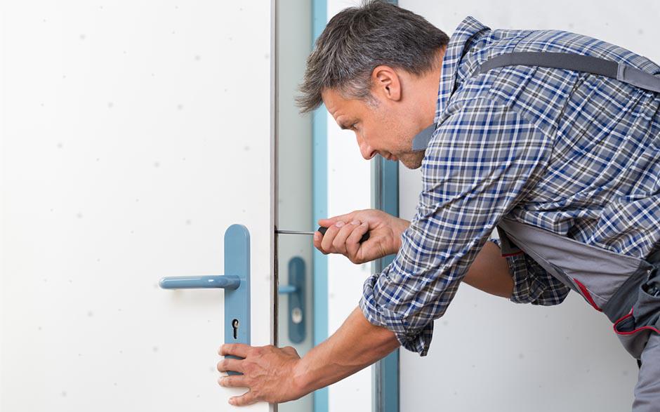 recherche serrurier metallier Paris 15
